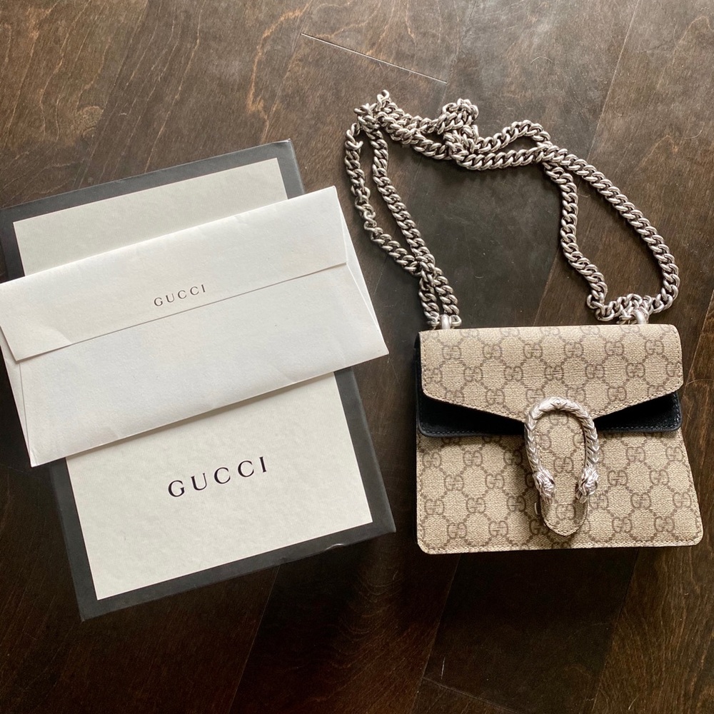 Gucci Dionysus GG Supreme Mini Bag